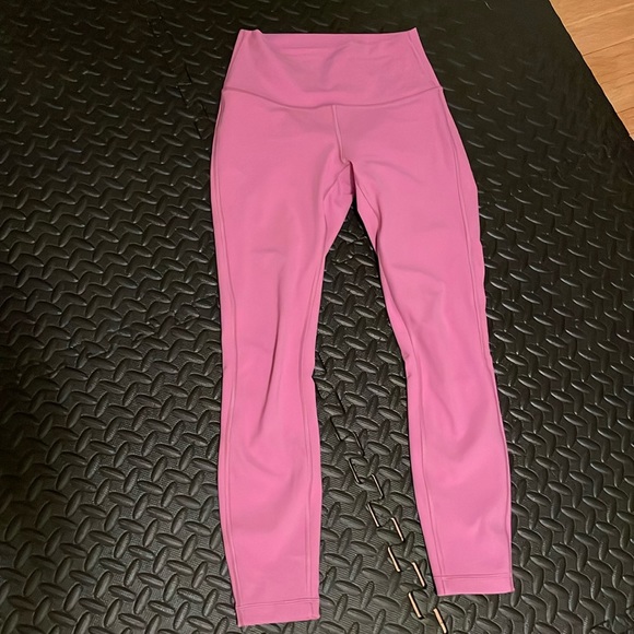 Lululemon leggings - Picture 1 of 3